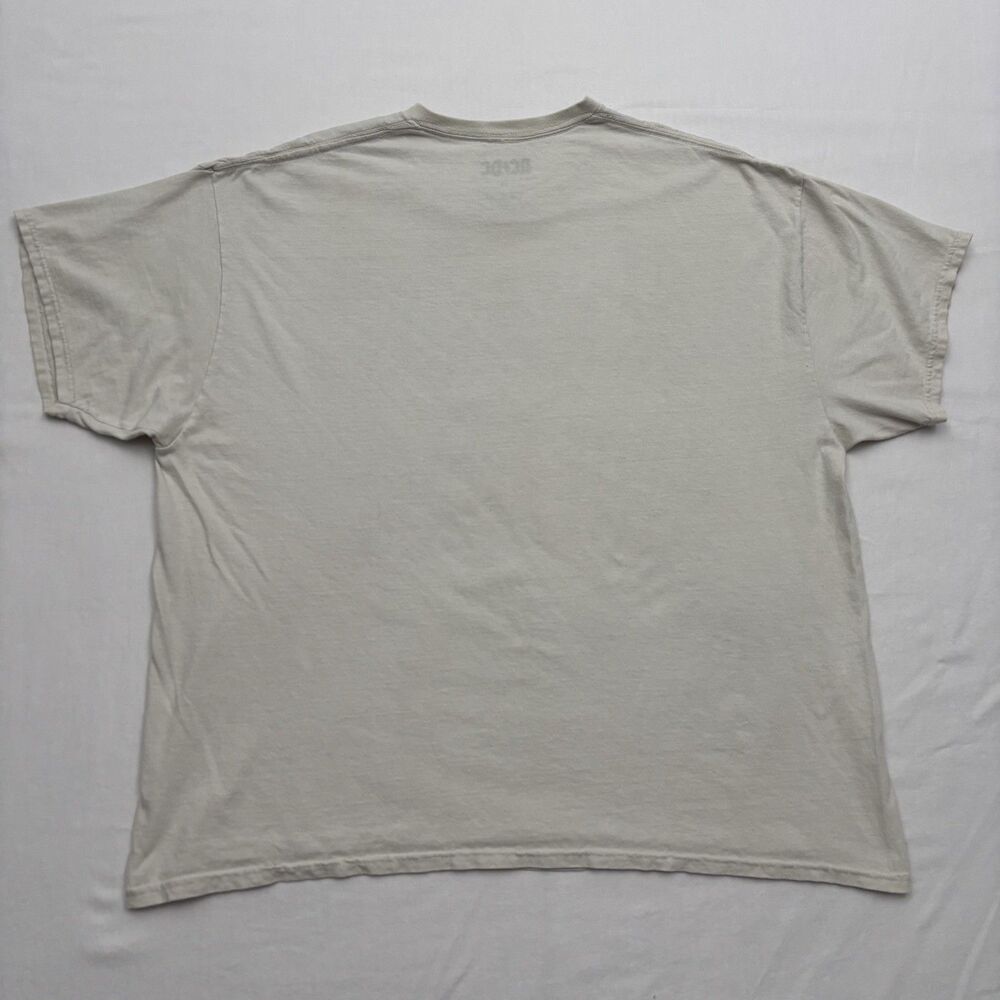 AC/DC Vintage Style Neon Zebra Stripe Logo Graphic T-Shirt Size 2XL Off-white - Picture 4 of 6
